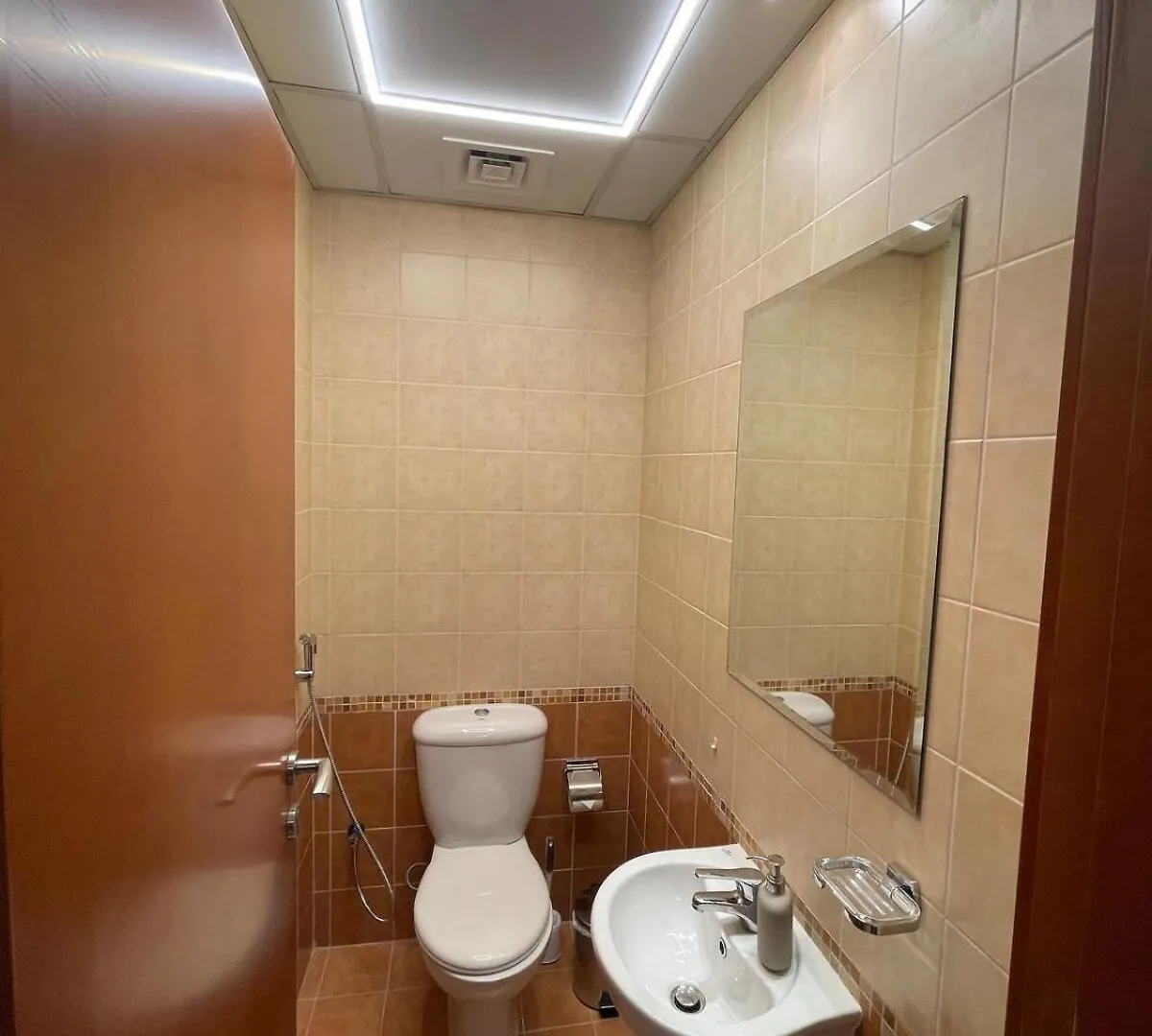 One Bedroom Apartment With Amazing Marina View Dubai