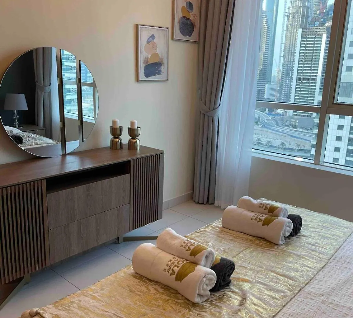 One Bedroom Apartment With Amazing Marina View Dubai