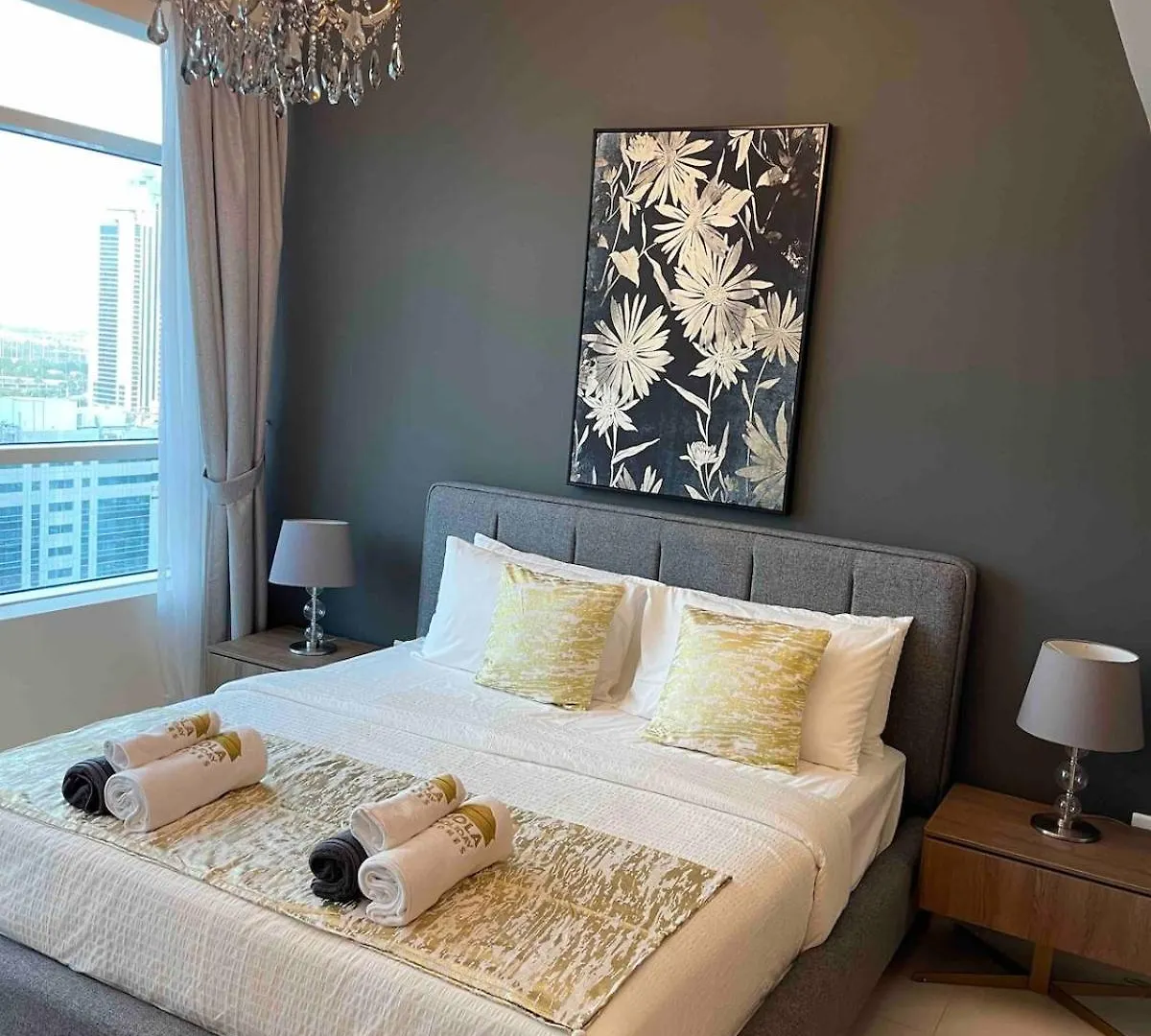 One Bedroom Apartment With Amazing Marina View Dubai