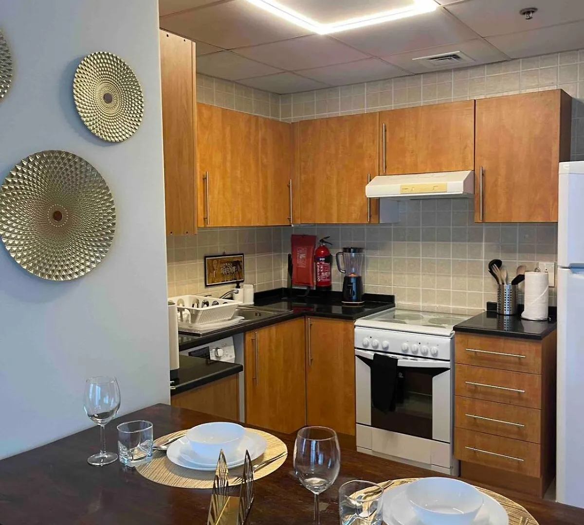One Bedroom Apartment With Amazing Marina View Dubai