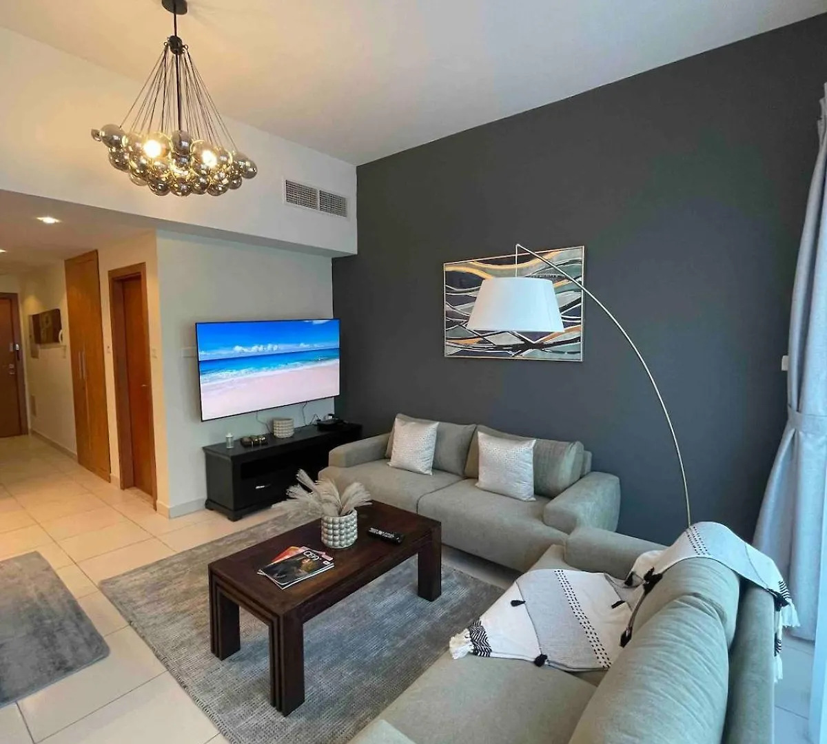 One Bedroom Apartment With Amazing Marina View Dubai