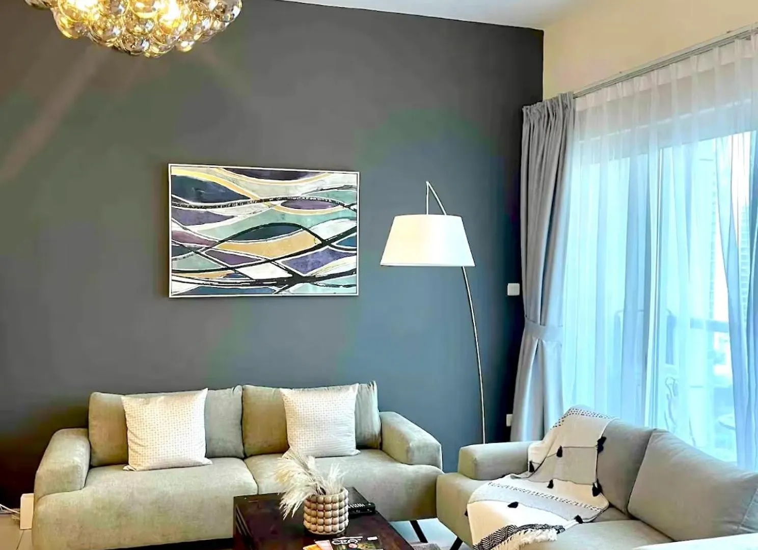One Bedroom Apartment With Amazing Marina View Dubai