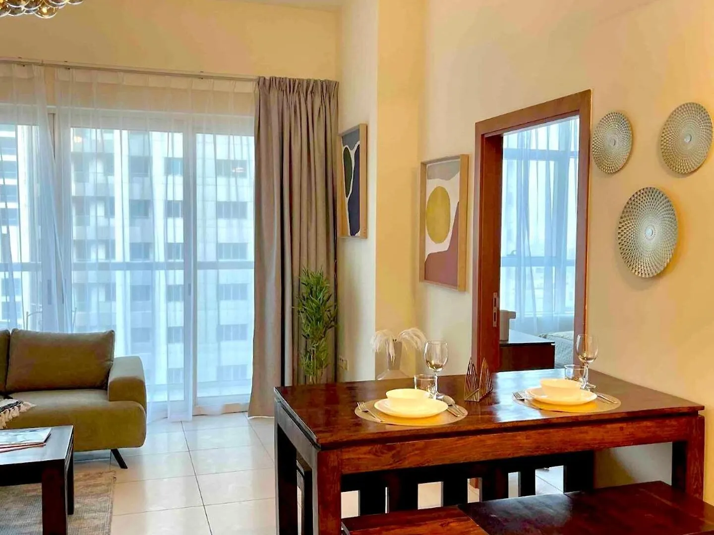 One Bedroom Apartment With Amazing Marina View Dubai