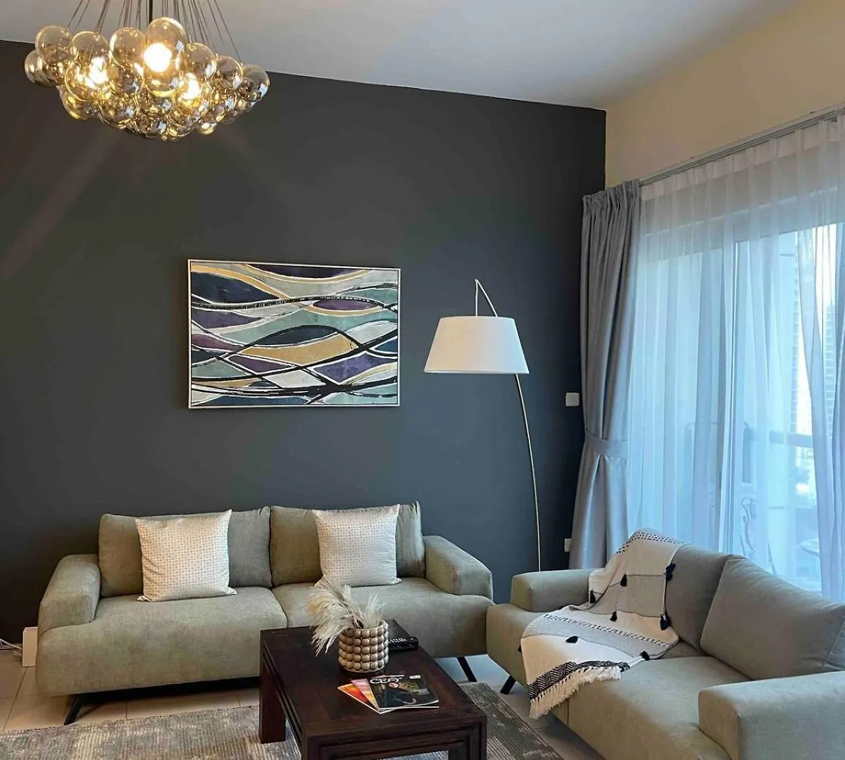 One Bedroom Apartment With Amazing Marina View Dubai